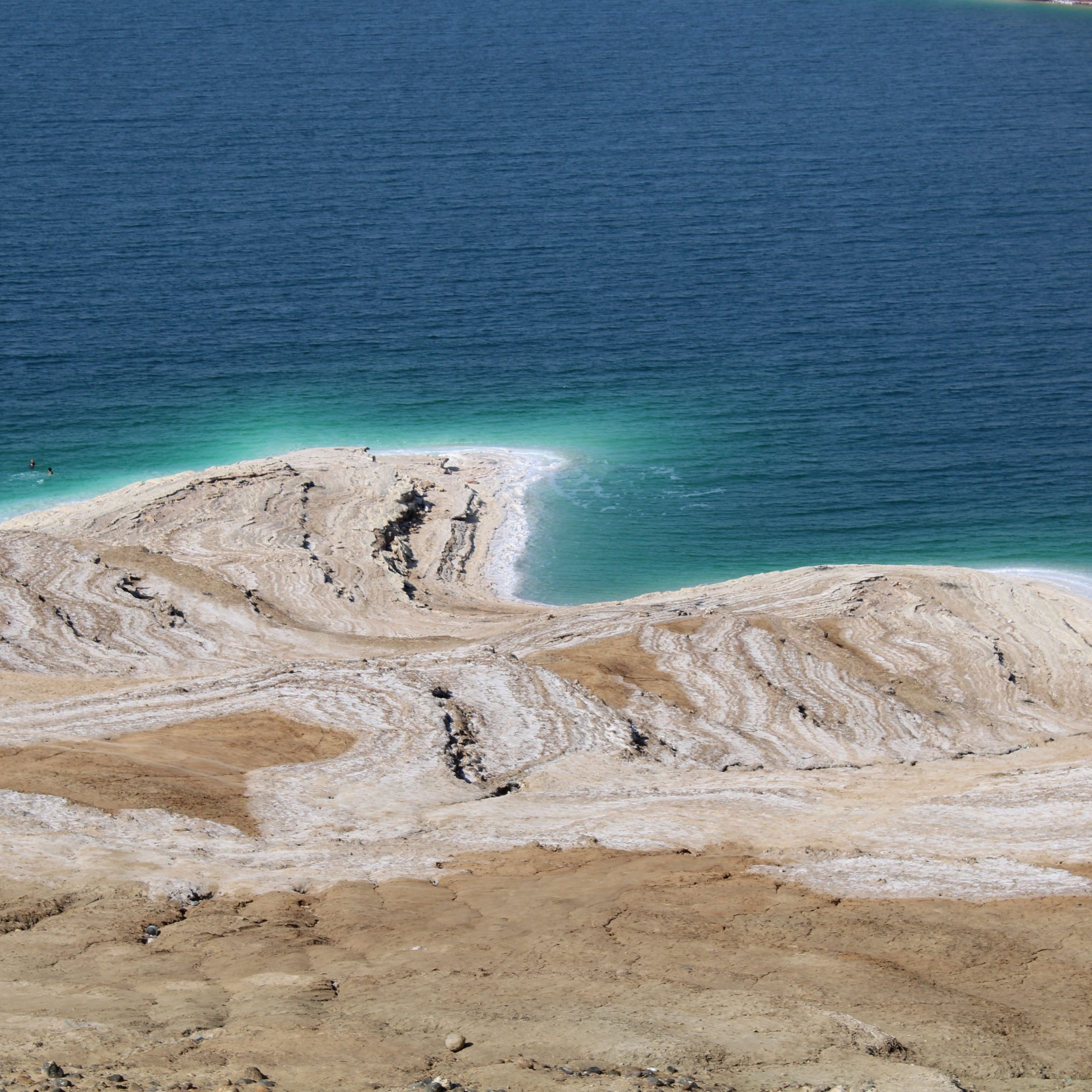 One Day, Two Worlds: From Ancient Jerash to a Sunset at the Dead Sea