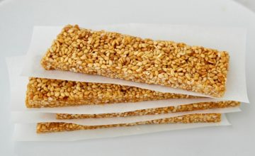 Sesame bars with honey & Roasting dates cores coffee Experience