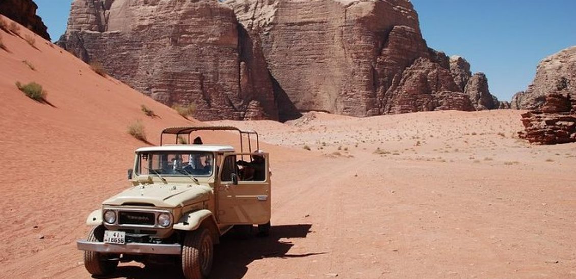 Adventure Jeep Tour in Wadi Rum